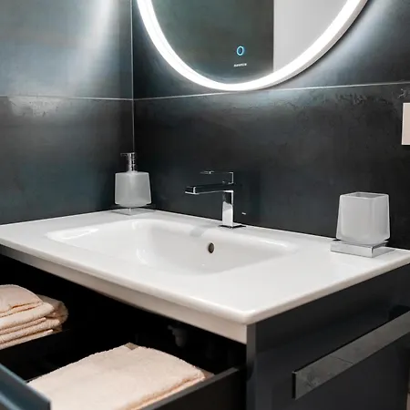 Апартаменти N-149 Luxury Барі